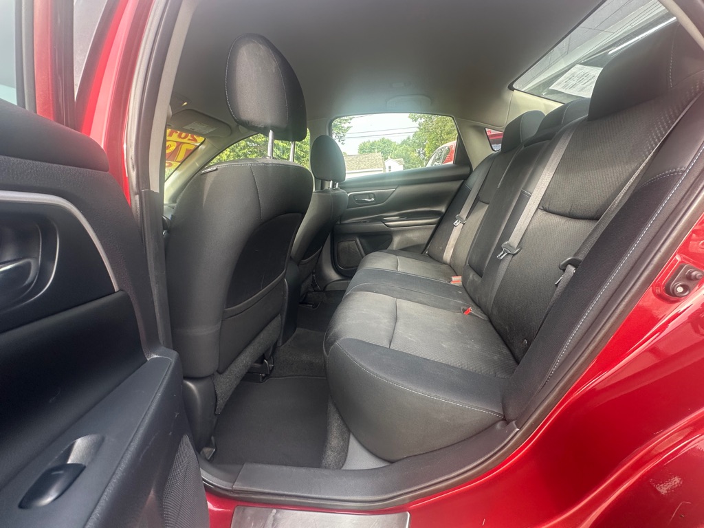 Photo 3 of this NISSAN ALTIMA