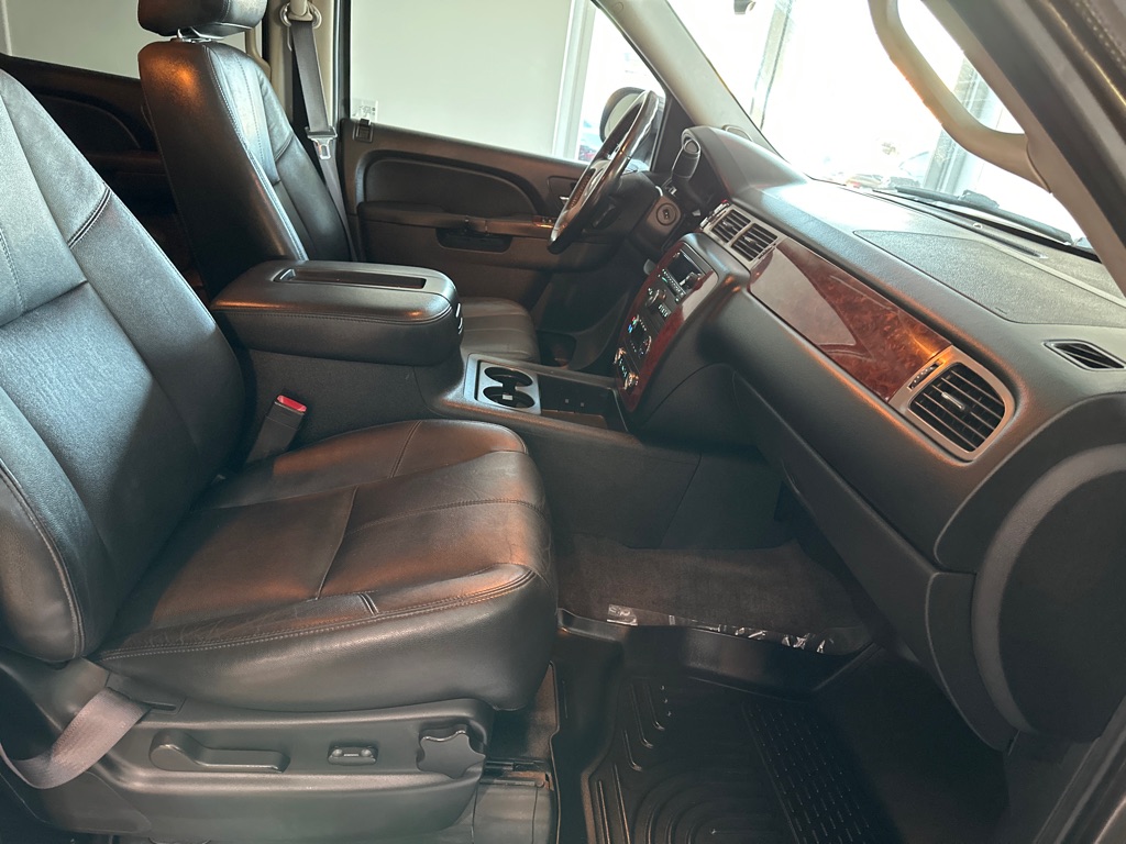 CHEVROLET TAHOE 2012 CHEVROLET TAHOE 1GNSKBE07CR317546