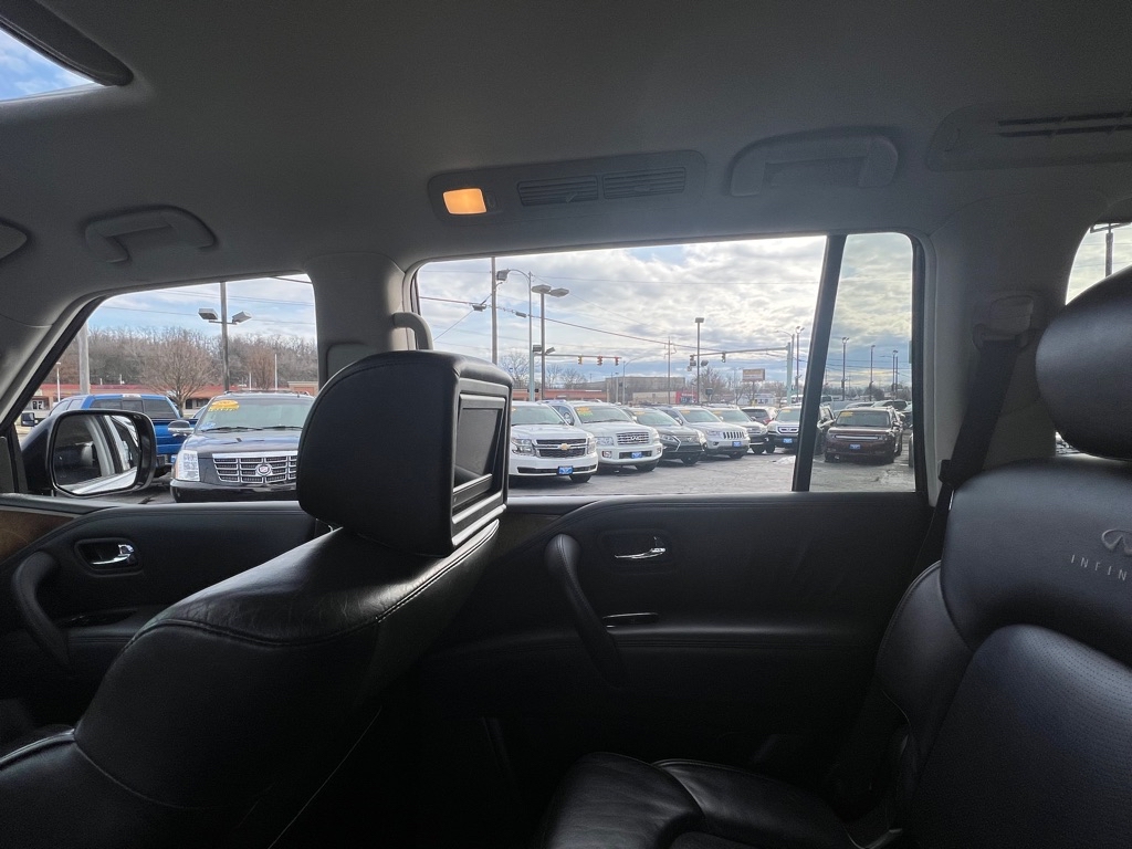 Photo 25 of this INFINITI QX56