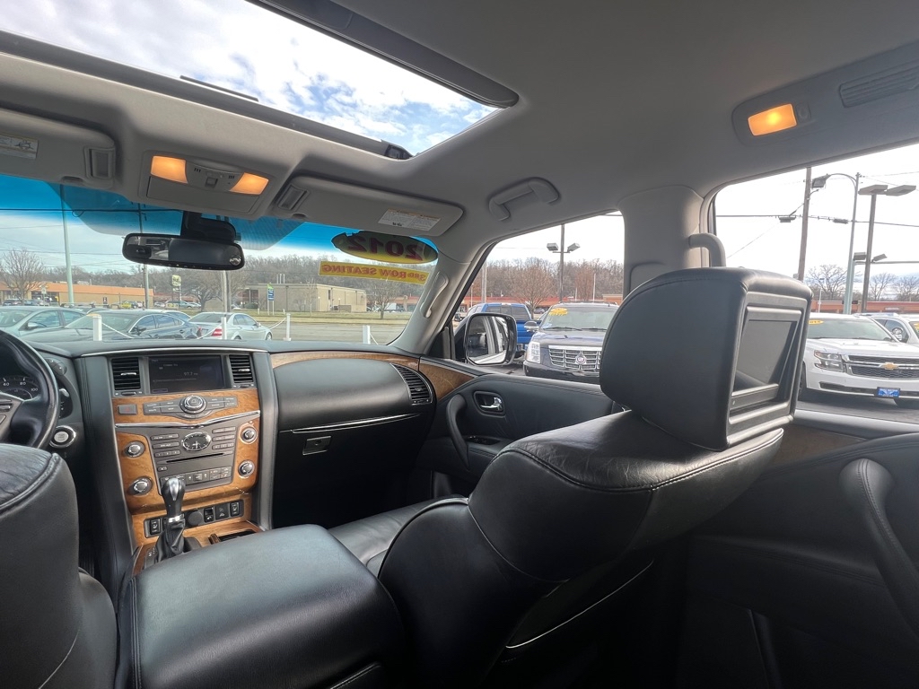 Photo 23 of this INFINITI QX56