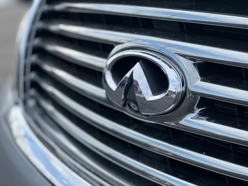 Photo 30 of this INFINITI QX56