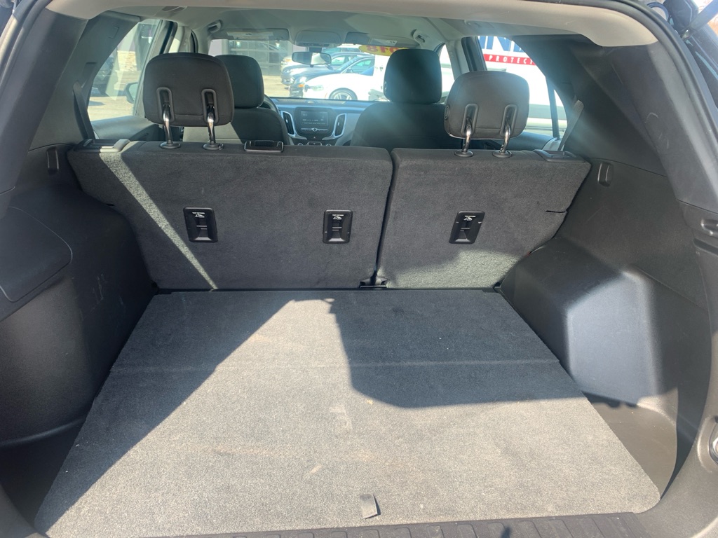 CHEVROLET EQUINOX 2018 CHEVROLET EQUINOX 2GNAXHEV7J6326249