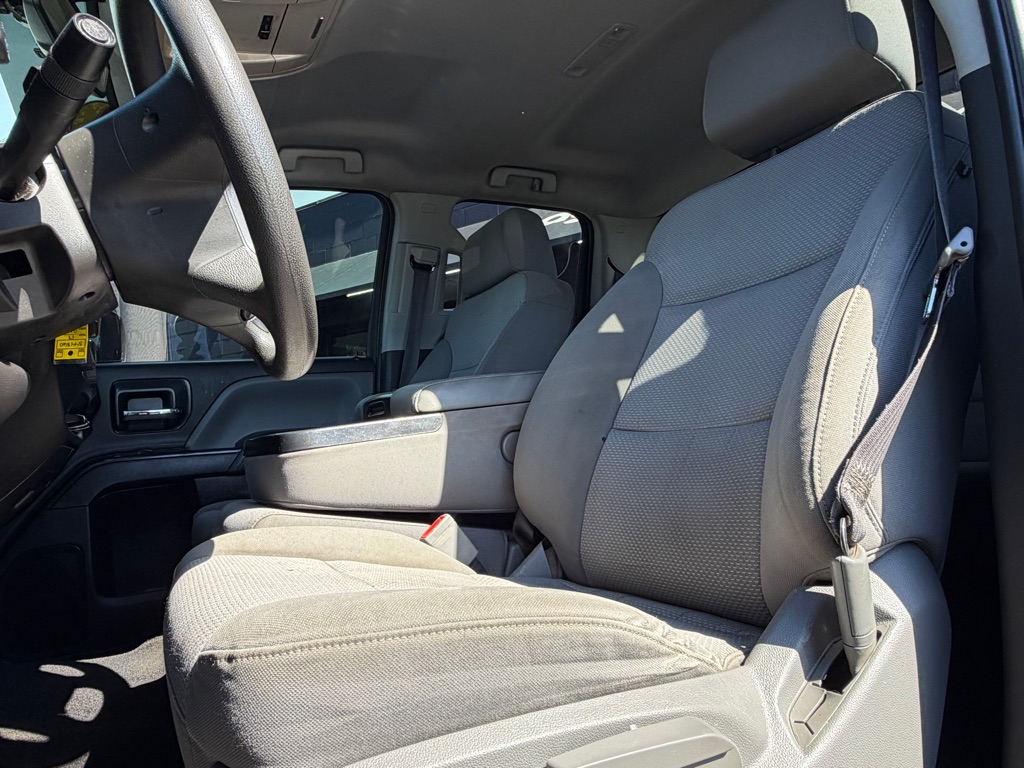 Photo 3 of this GMC SIERRA 1500