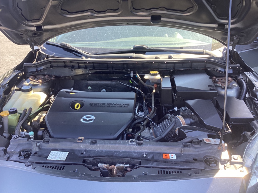 Photo 5 of this MAZDA 3