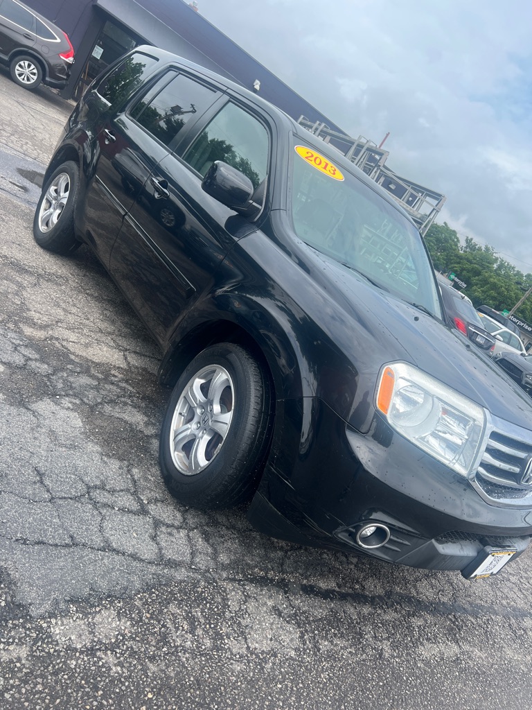 Photo 2 of this HONDA PILOT