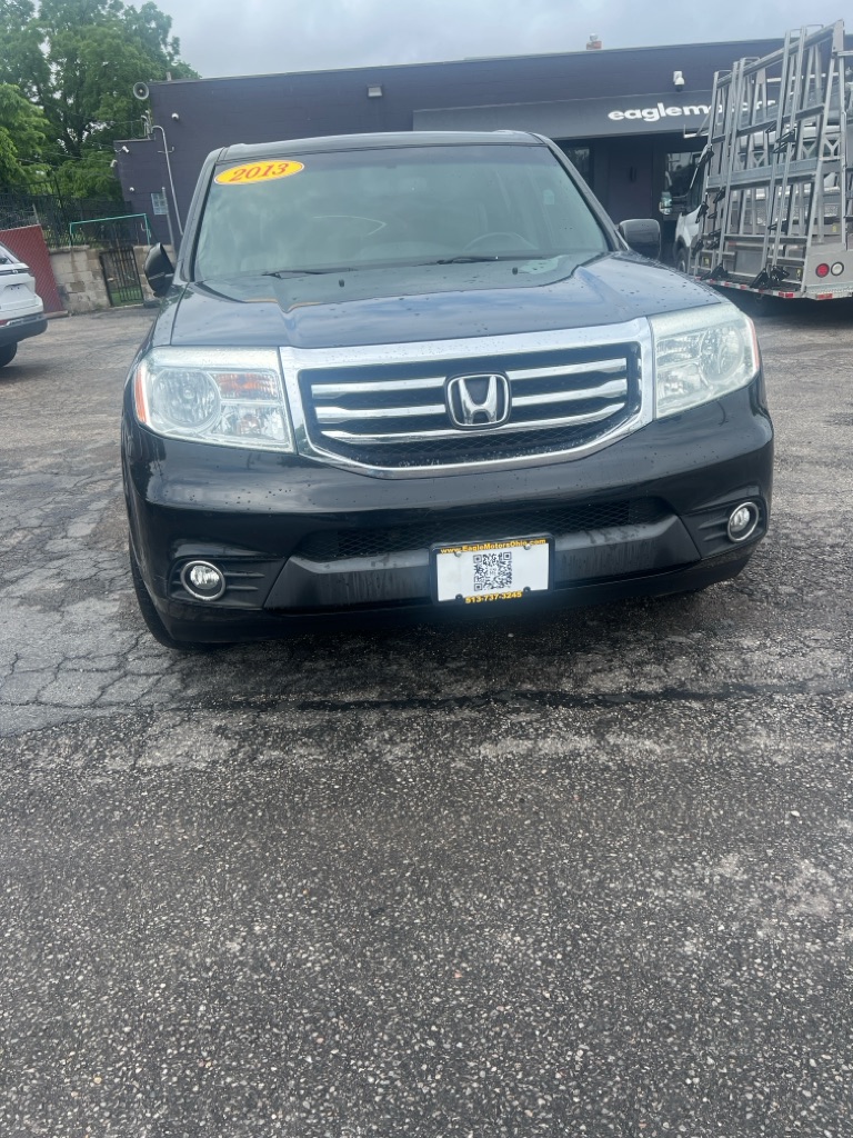 Photo 8 of this HONDA PILOT