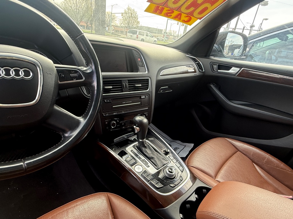 Photo 5 of this AUDI Q5