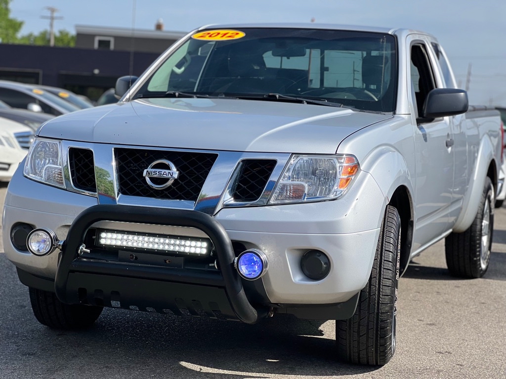 2012 NISSAN FRONTIER