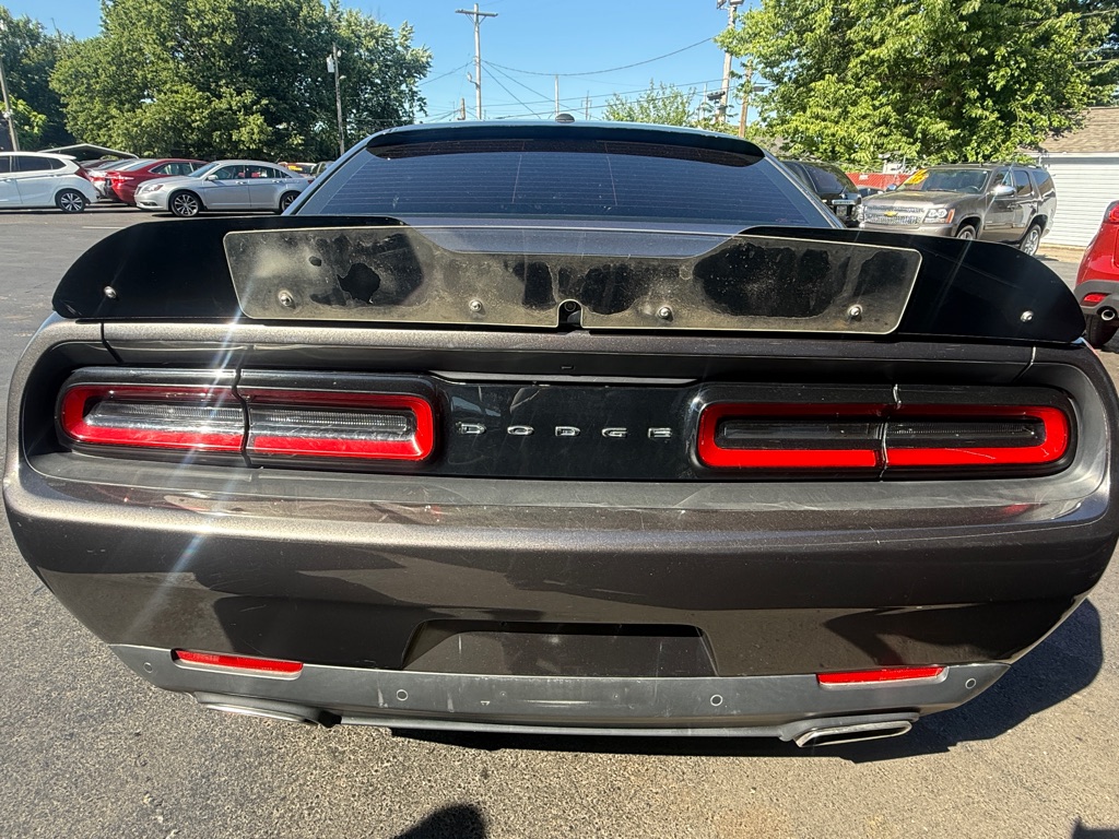 Photo 7 of this DODGE CHALLENGER