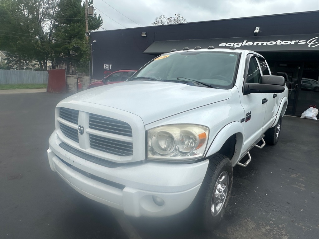 Photo 2 of this DODGE RAM 2500