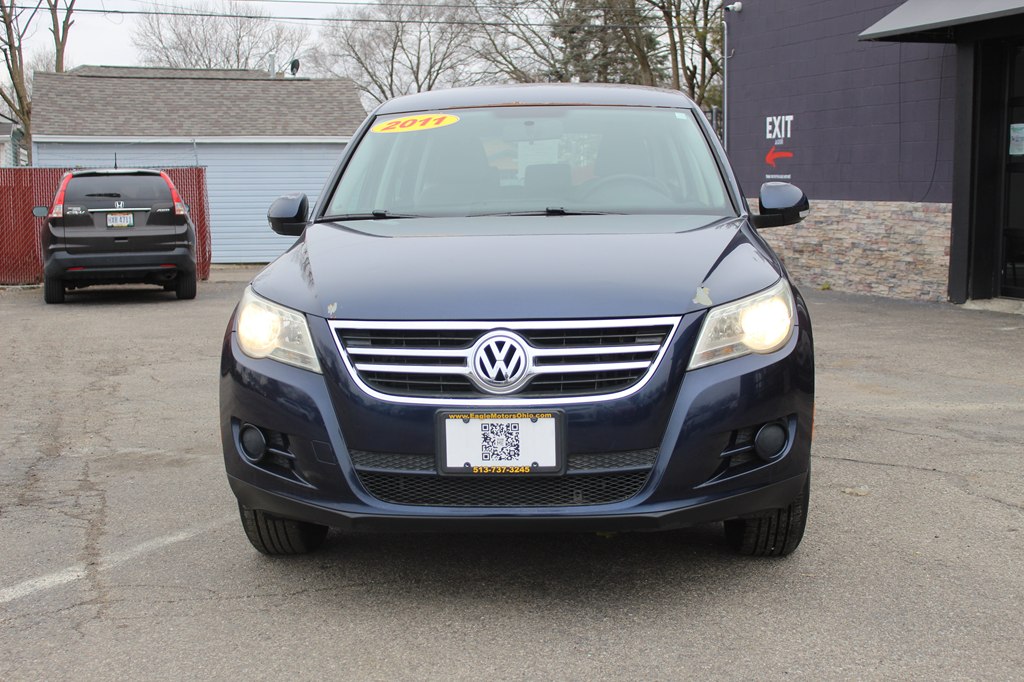 VOLKSWAGEN TIGUAN 2011 VOLKSWAGEN TIGUAN WVGBV7AX9BW537993