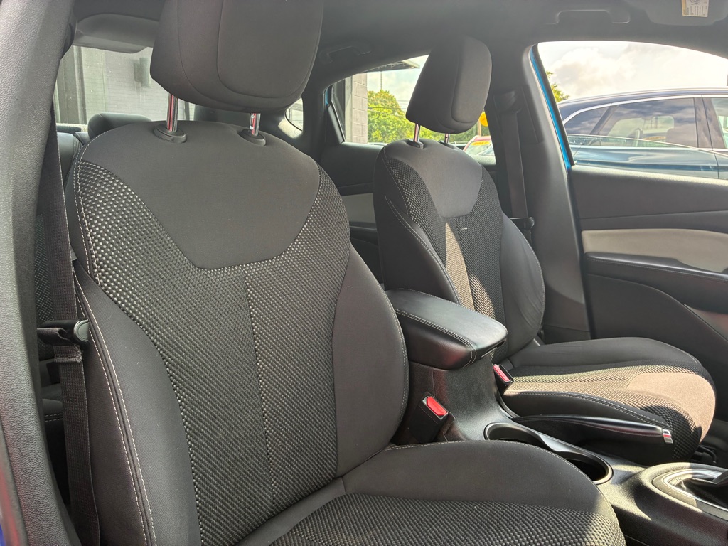 Photo 5 of this DODGE DART