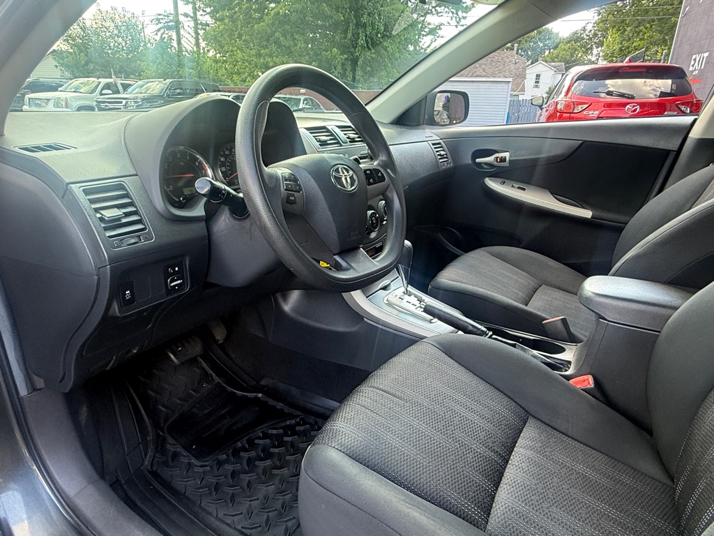 TOYOTA COROLLA 2011 TOYOTA COROLLA 2T1BU4EE1BC583714