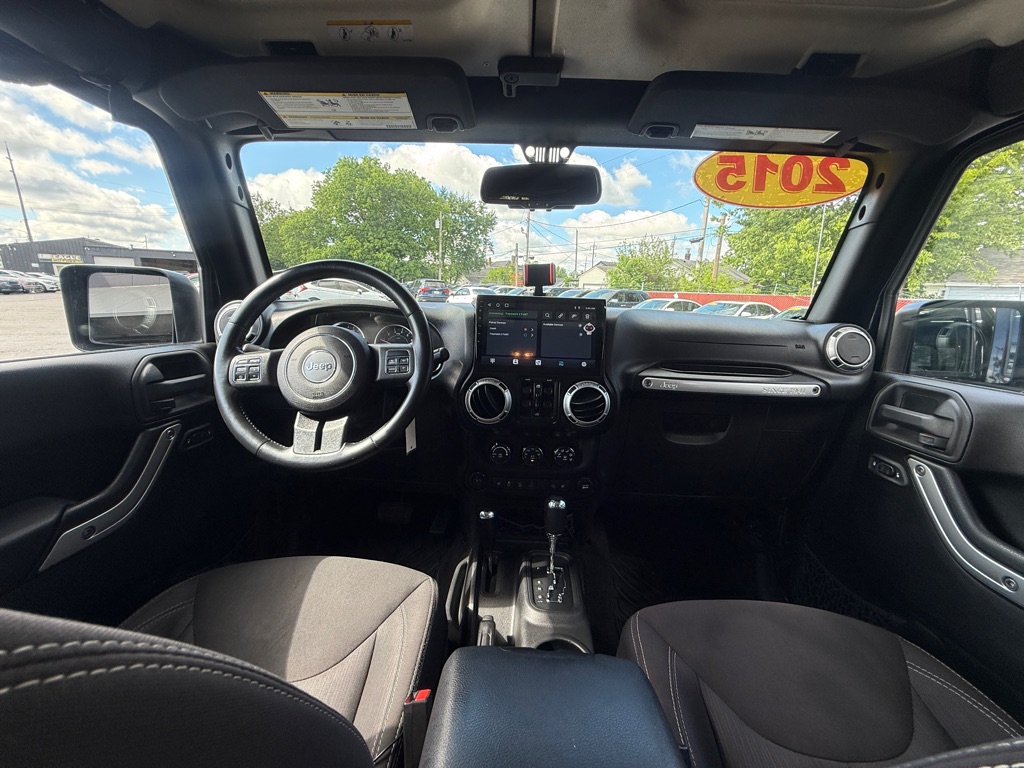 Photo 10 of this JEEP WRANGLER UNLIMI