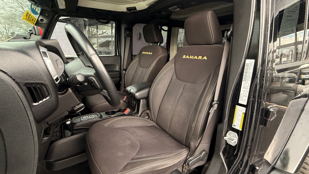 Photo 5 of this JEEP WRANGLER UNLIMI
