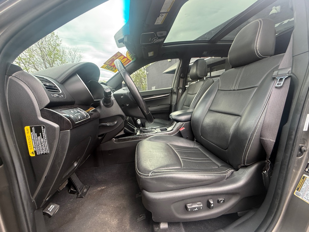 Photo 26 of this KIA SORENTO