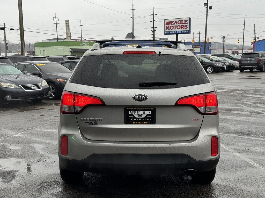 Photo 6 of this KIA SORENTO