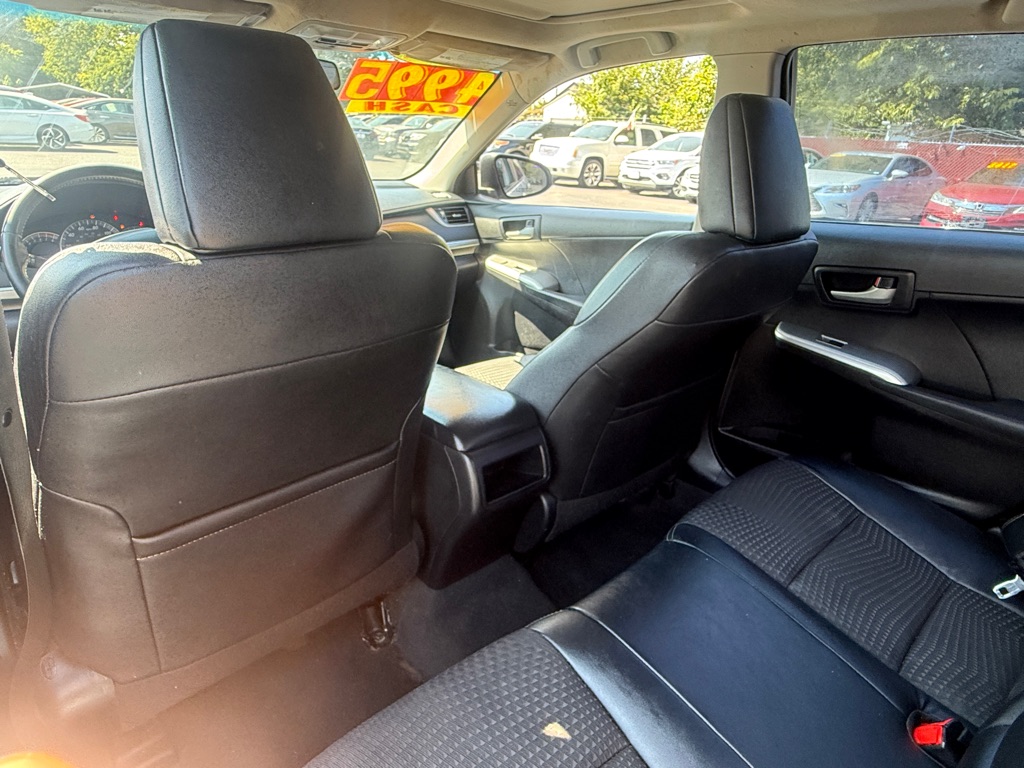 Photo 7 of this TOYOTA CAMRY