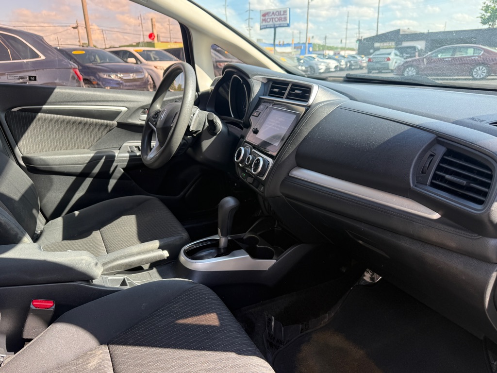 Photo 5 of this HONDA FIT