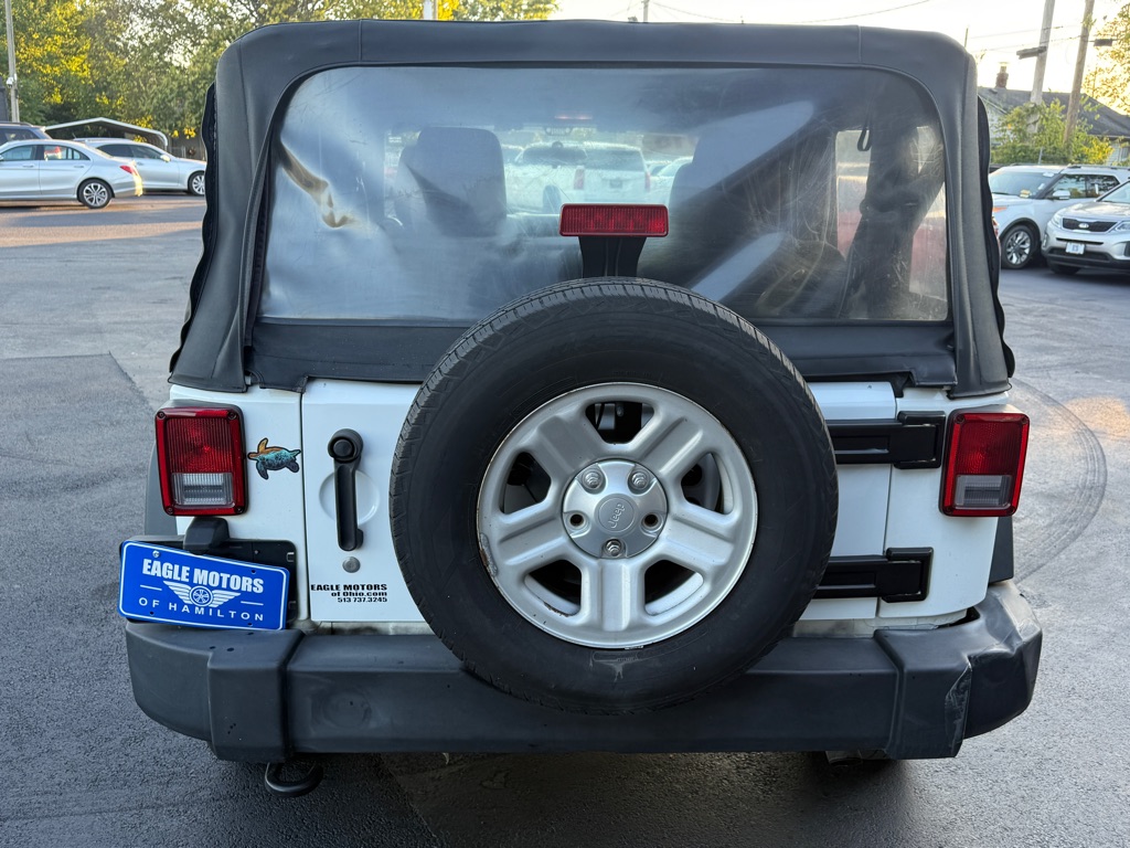 Photo 11 of this JEEP WRANGLER