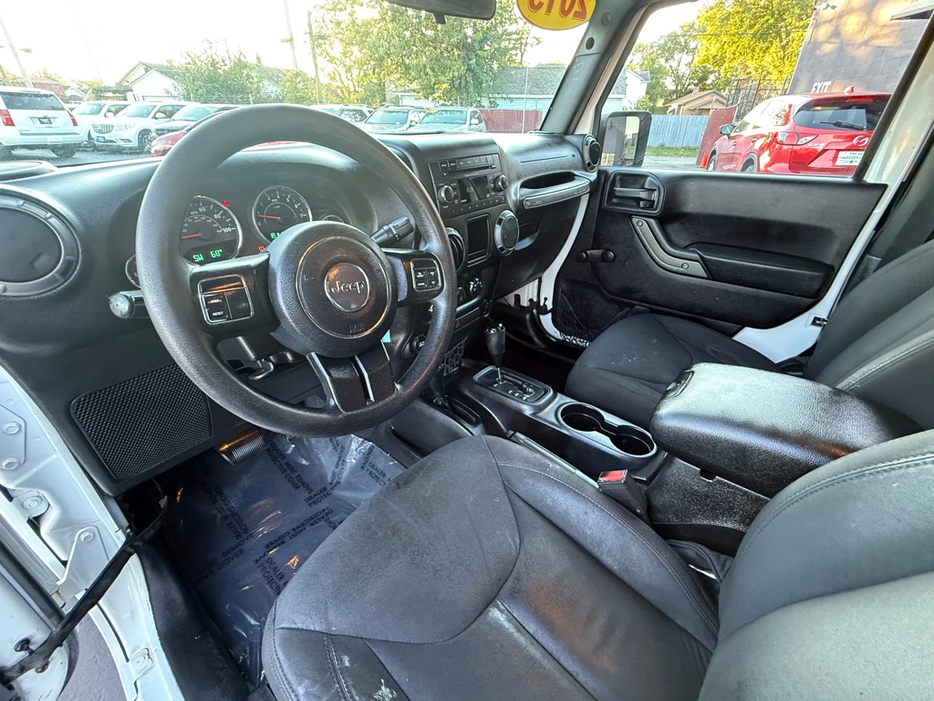 Photo 5 of this JEEP WRANGLER