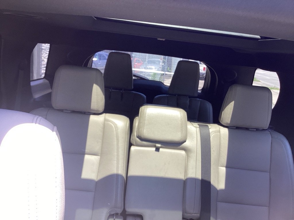 FORD EXPLORER 2011 FORD EXPLORER 1FMHK8F87BGA63305