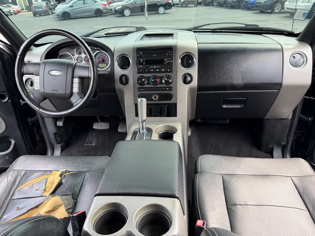 Photo 5 of this FORD F150