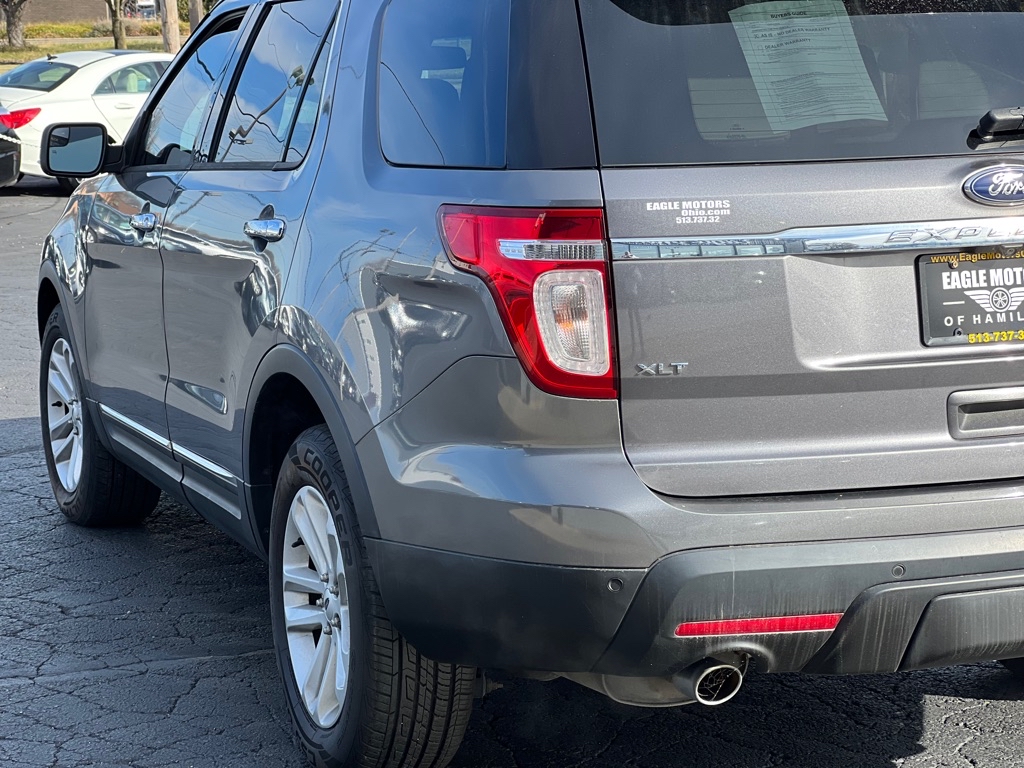 Photo 5 of this FORD EXPLORER