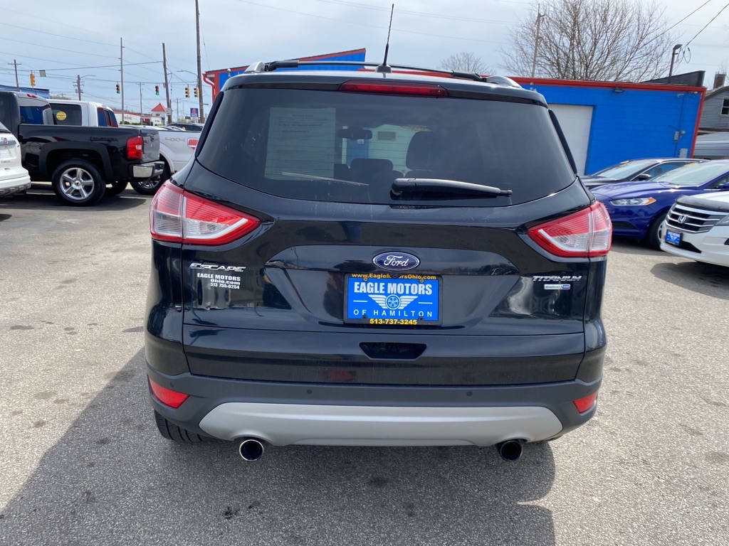 Photo 4 of this FORD ESCAPE