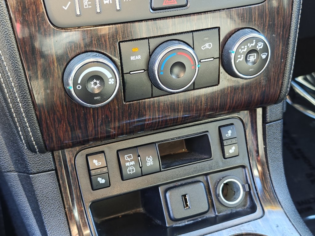Photo 16 of this CHEVROLET TRAVERSE