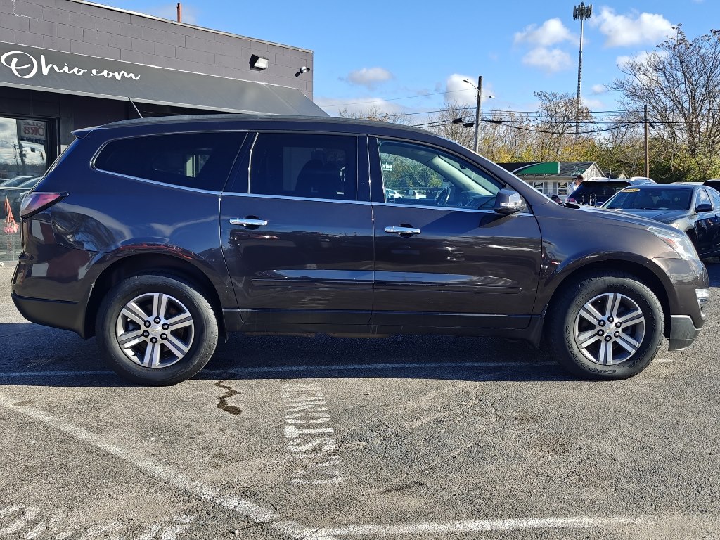 Photo 7 of this CHEVROLET TRAVERSE