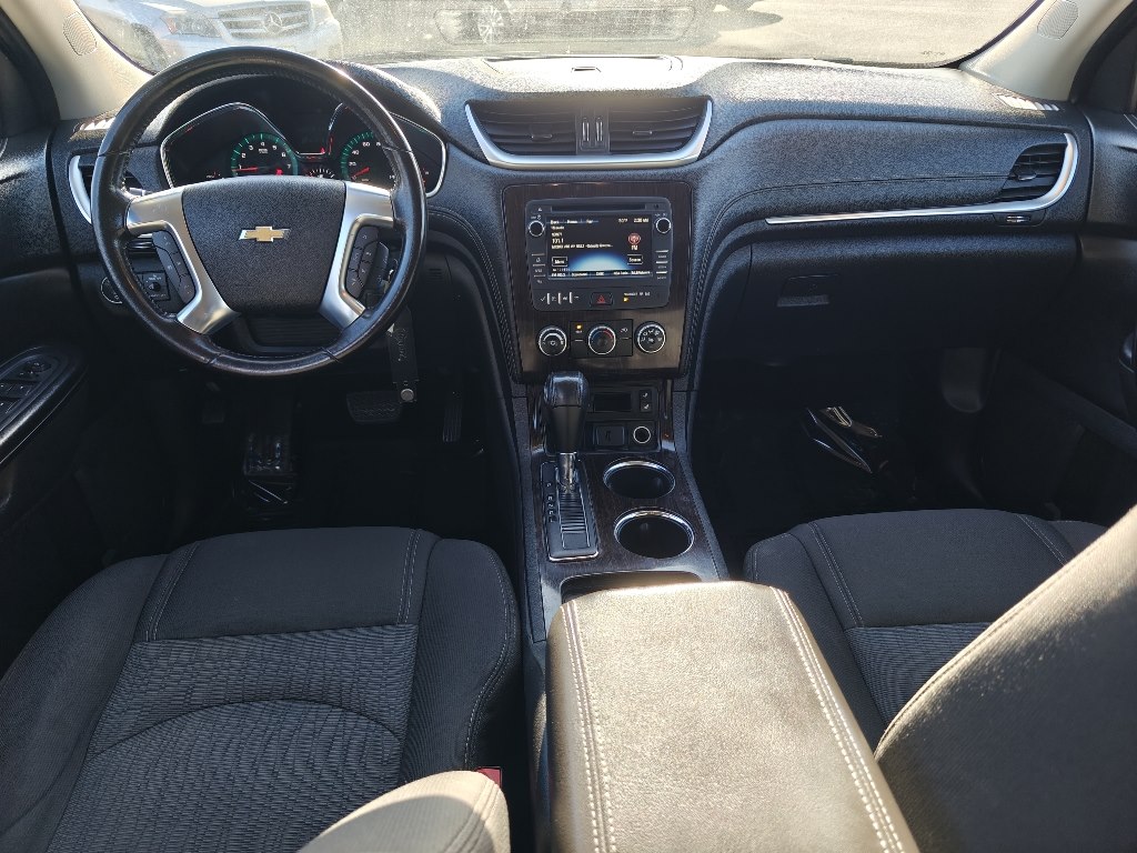 Photo 18 of this CHEVROLET TRAVERSE