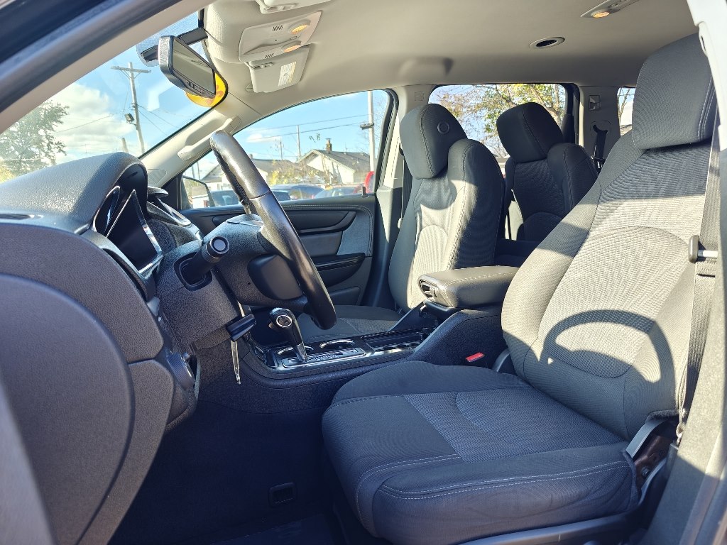 Photo 12 of this CHEVROLET TRAVERSE