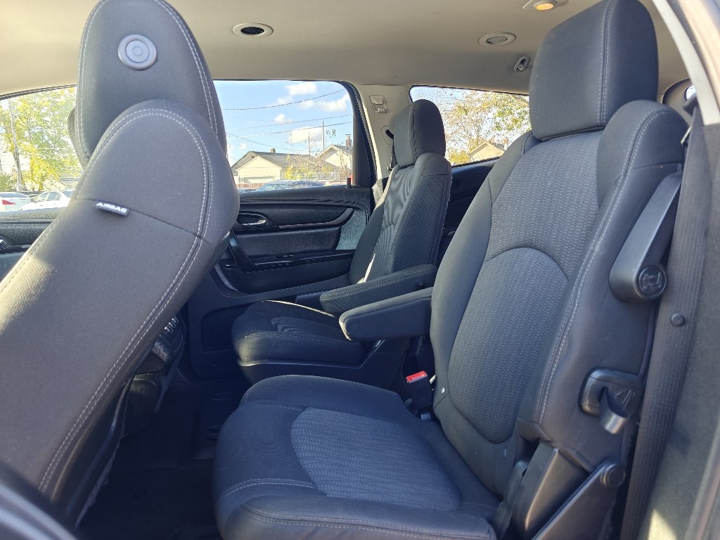 Photo 21 of this CHEVROLET TRAVERSE