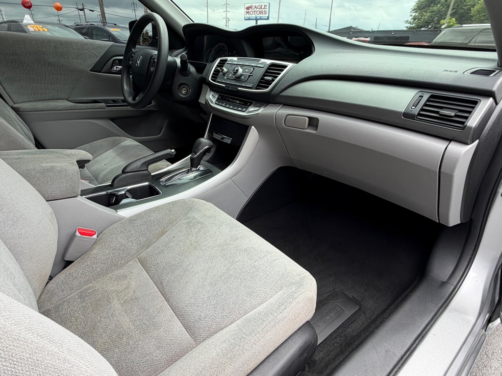 Photo 5 of this HONDA ACCORD