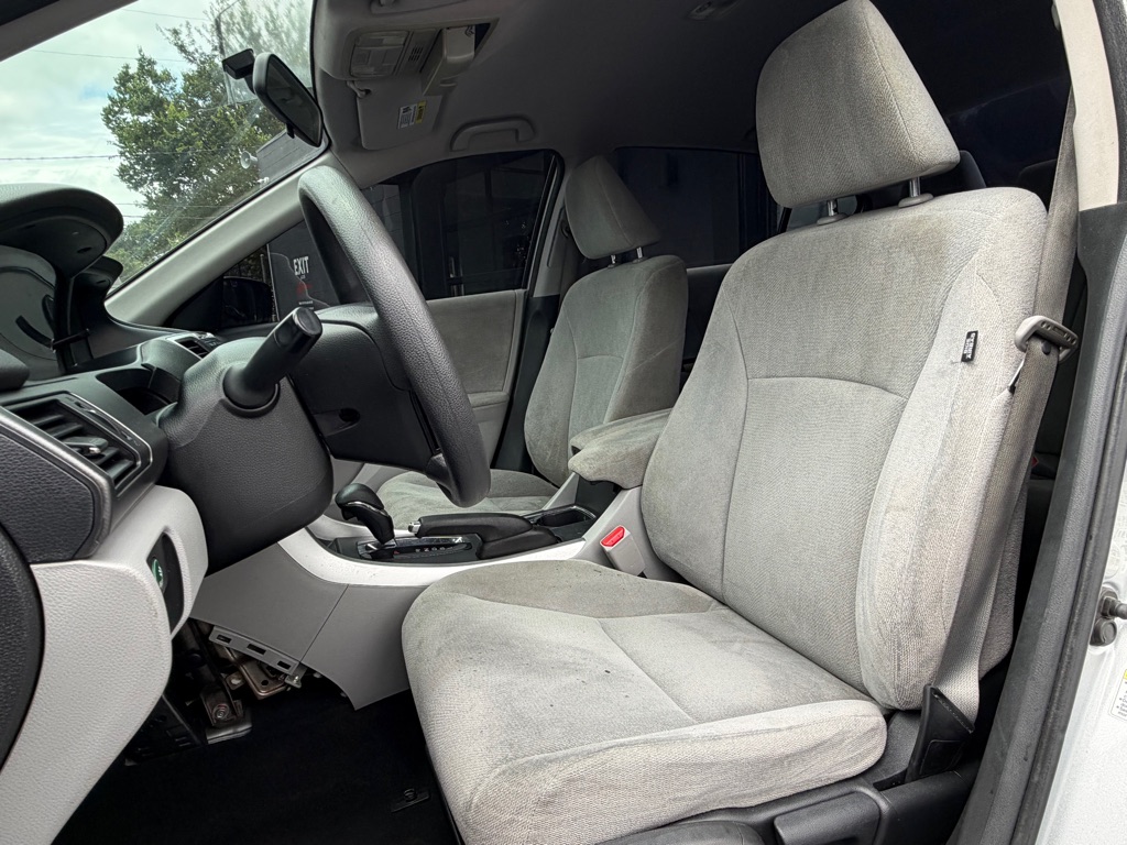 Photo 2 of this HONDA ACCORD
