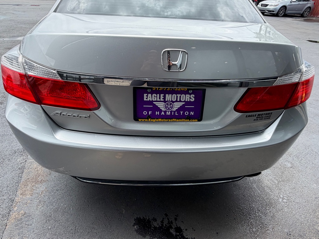 Photo 7 of this HONDA ACCORD