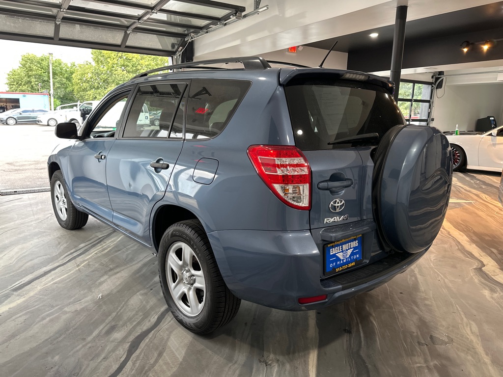 Photo 3 of this TOYOTA RAV4
