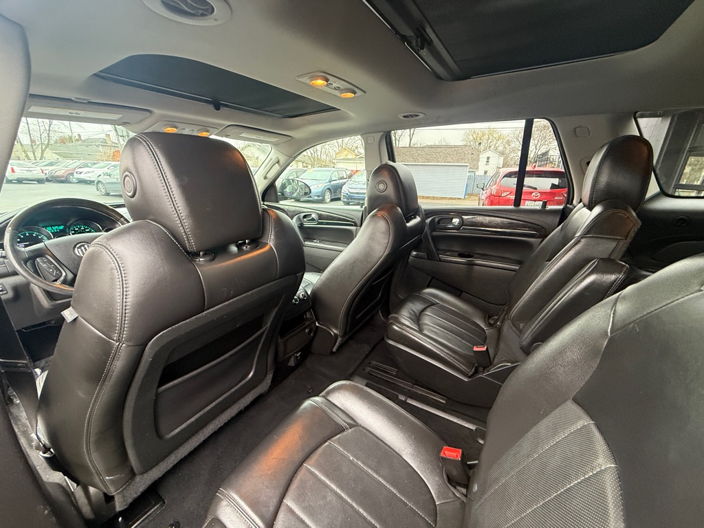 Photo 6 of this BUICK ENCLAVE