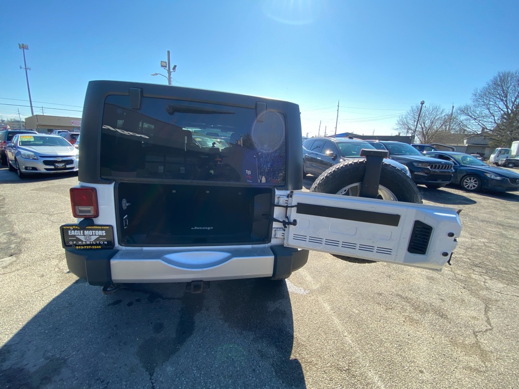 Photo 29 of this JEEP WRANGLER UNLIMI