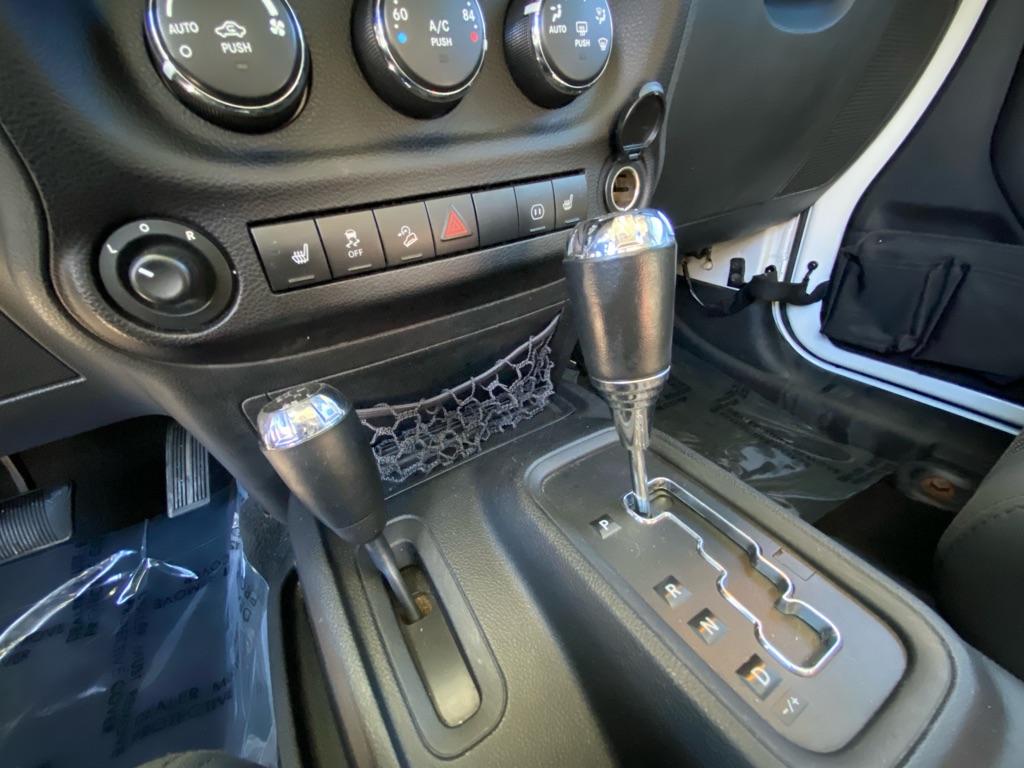 Photo 14 of this JEEP WRANGLER UNLIMI