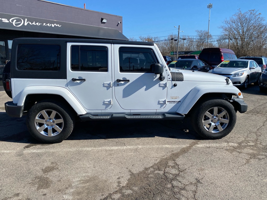 Photo 8 of this JEEP WRANGLER UNLIMI
