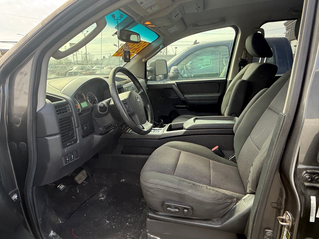 NISSAN TITAN 2010 NISSAN TITAN 1N6AA0EC4AN313087