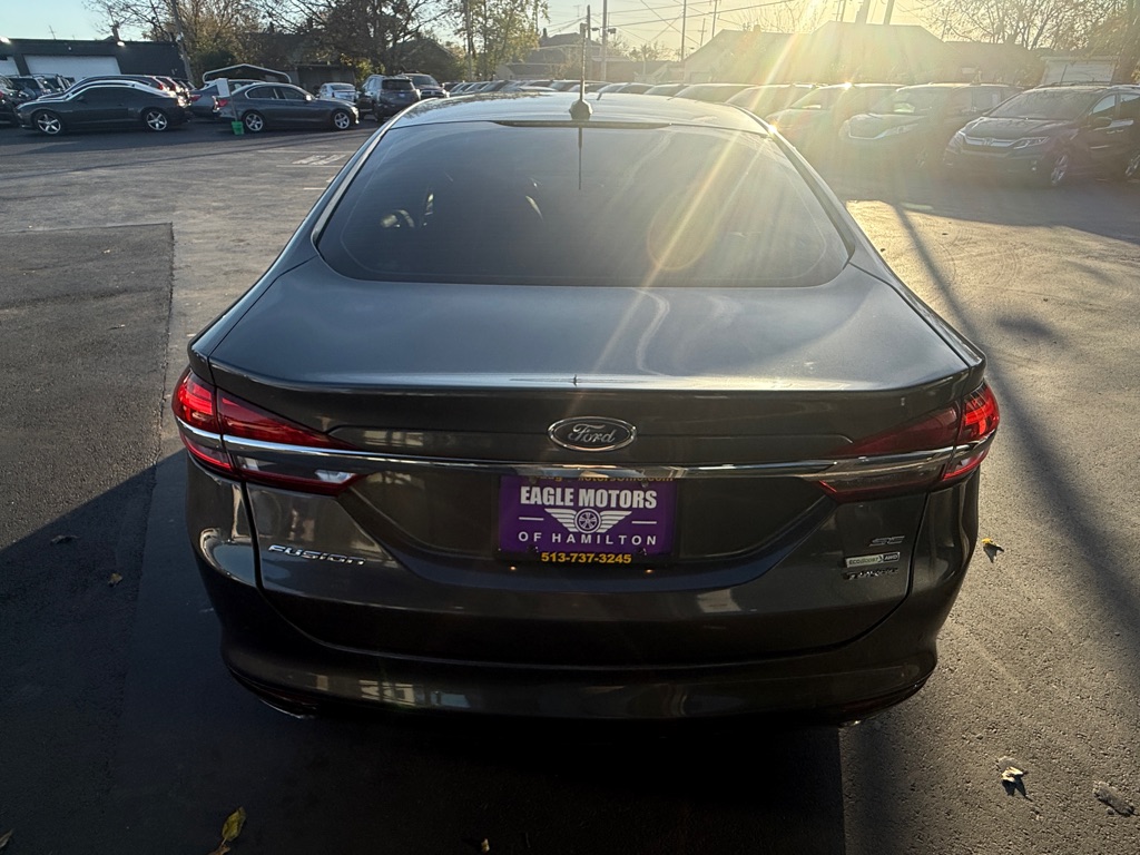 Photo 11 of this FORD FUSION