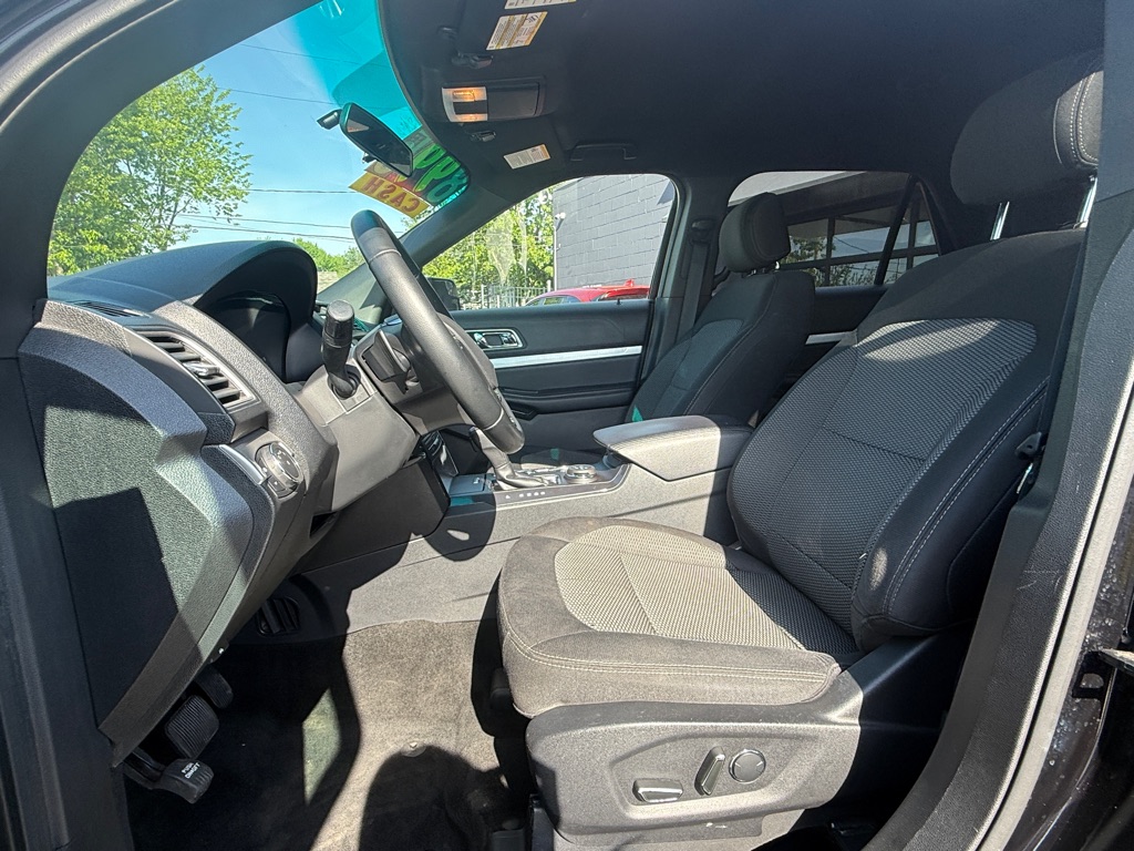 FORD EXPLORER 2017 FORD EXPLORER 1FM5K8D85HGB08546