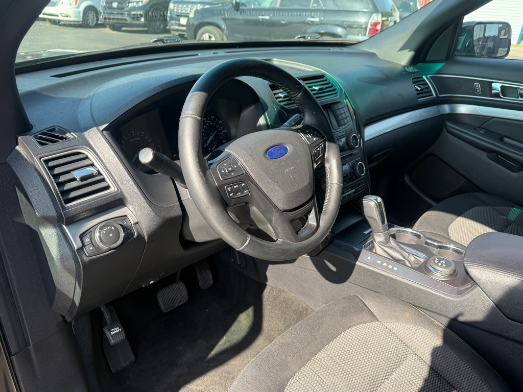 FORD EXPLORER 2017 FORD EXPLORER 1FM5K8D85HGB08546
