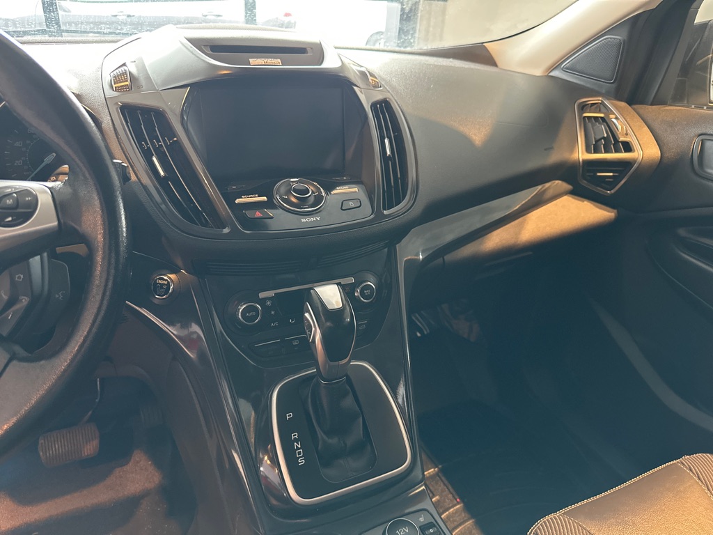 Photo 41 of this FORD ESCAPE