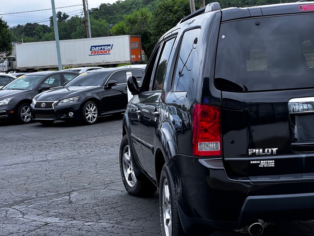 Photo 3 of this HONDA PILOT