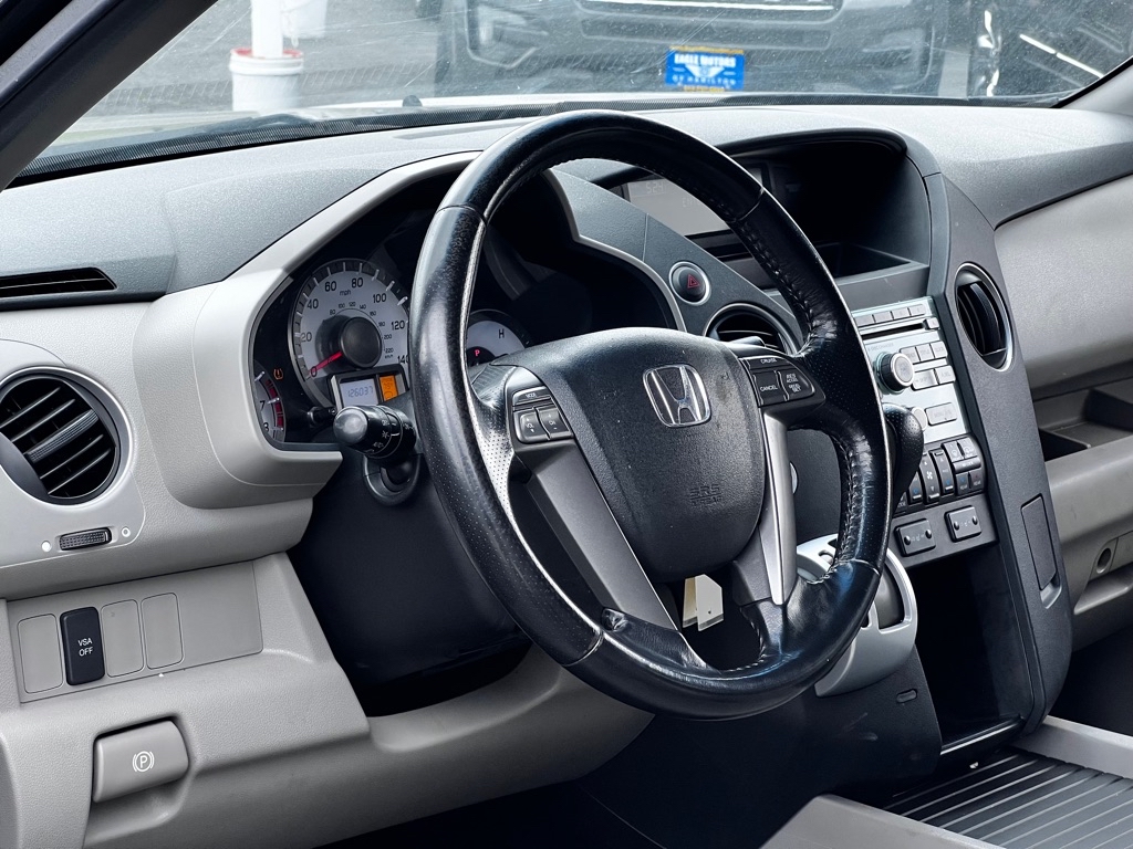 Photo 8 of this HONDA PILOT