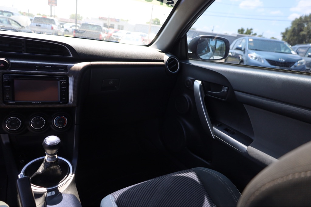 Photo 15 of this SCION TC